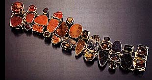 Amy Kahn Russell one-of-a-kind 18 kt gold and gemstone bracelet