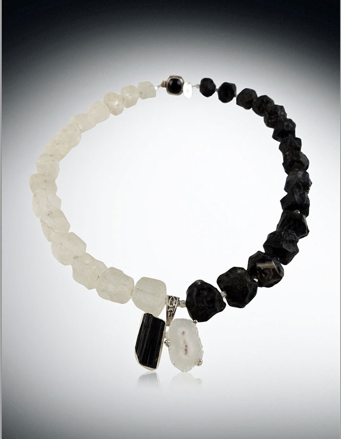 Bess Heitner: Hammered Brazilian Agate & Black Tourmaline Quartz Necklace | Rendezvous Gallery