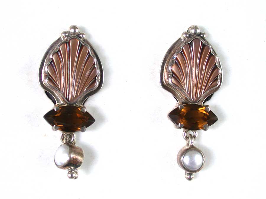 Amy Kahn Russell Online Trunk Show: Mother of Pearl, Topaz & Pearl Clip Earrings | Rendezvous Gallery