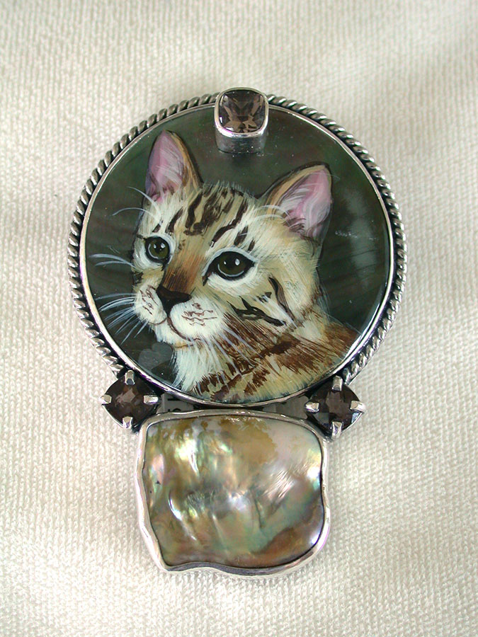Amy Kahn Russell Online Trunk Show: Hand Painted Miniature Cat on Mother of Pearl Pin/Pendant | Rendezvous Gallery